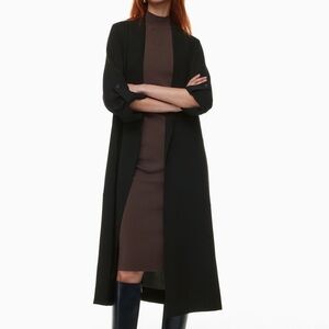 Aritzia Kahlo Robe in Black